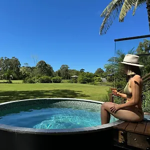 Weyba Noosa Bed & Breakfast Peregian Beach