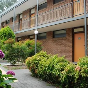 Red Cedars Motel Canberra
